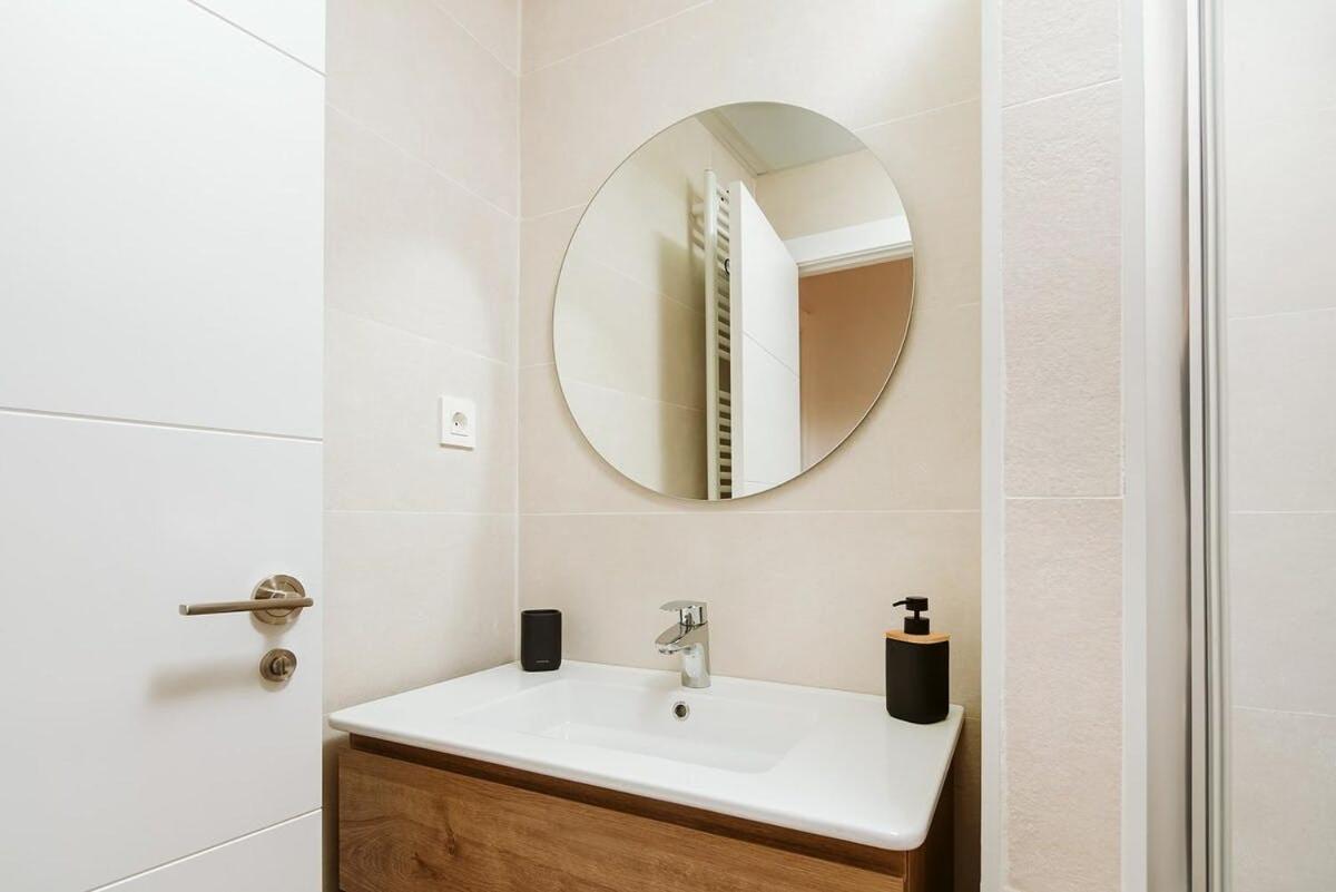 Casa Rosana - De Diseno Con Terraza Apartment Sallent de Gállego